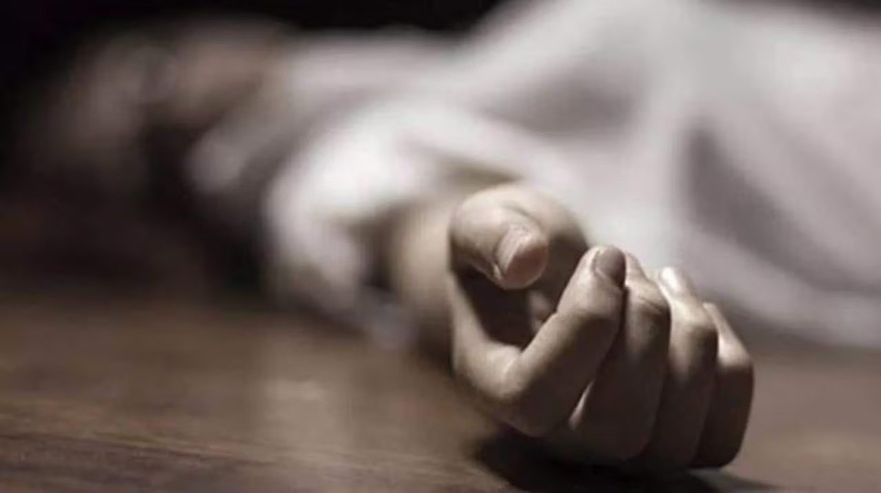 ‘शादी बॉयफ्रेंड से ही करूंगी’, मां-बाप ने घोंट दिया जिद पर अड़ी बेटी का गला, बाद में शव को…