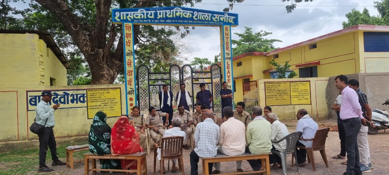 गुरूर : बोहारा वासियों का तीसरे दिन भी जारी रहा धरना, प्रशासन की समझाइश का नहीं हुआ असर, स्थगन का लिखित में नहीं दिए प्रमाण